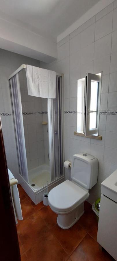 Pequena Baleia Bed and Breakfast Ferrel  Εξωτερικό φωτογραφία