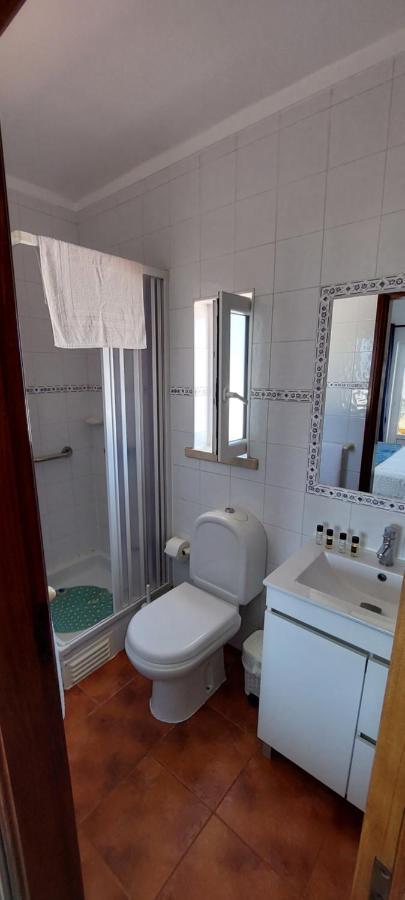 Pequena Baleia Bed and Breakfast Ferrel  Εξωτερικό φωτογραφία