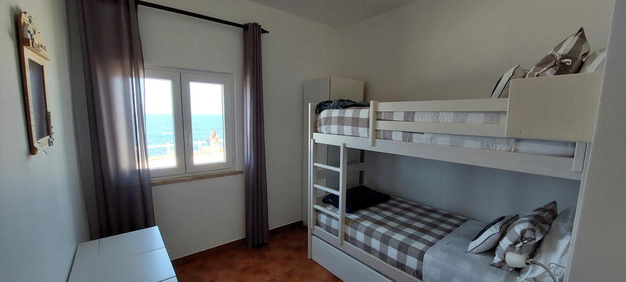 Pequena Baleia Bed and Breakfast Ferrel  Εξωτερικό φωτογραφία