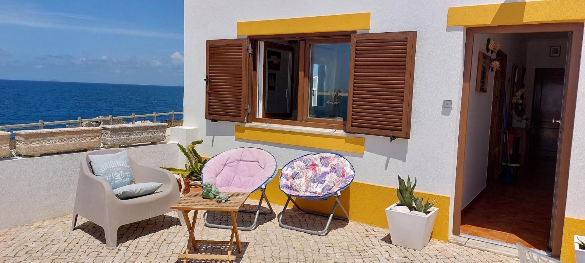 Pequena Baleia Bed and Breakfast Ferrel  Εξωτερικό φωτογραφία